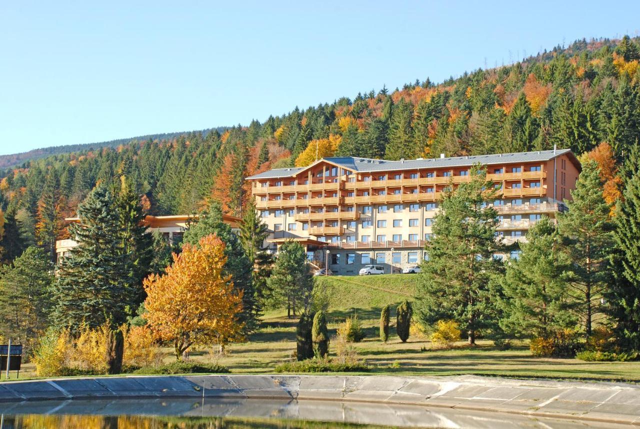Hotel Partizan Tale Exterior foto